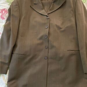 Men’s suits 46R